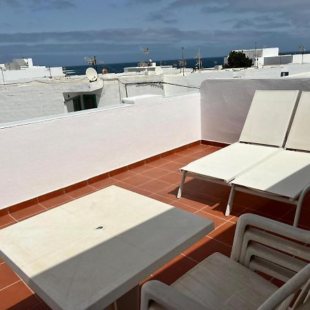 Ferienwohnung La Charquita Famara Exterior foto